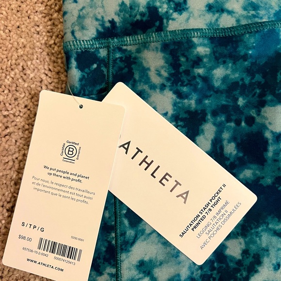 VEUC Athleta Saltutation Stash Pocket in Powervita fabric - Picture 2 of 3